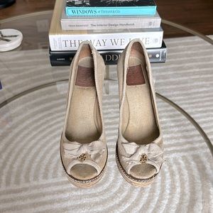 Tory Burch Wedges size 9B